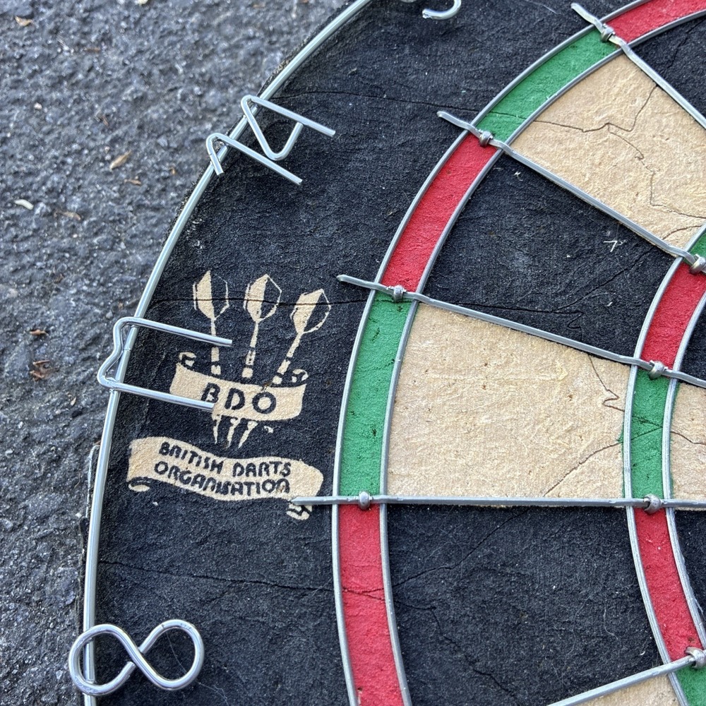 Vintage Winmau Accudart Official British Dart Organization (BDO) Board - Picture 2 of 16